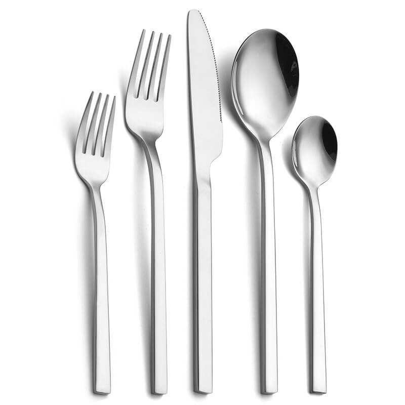 30-Piece Modern Cutlery Set for 6 – Ergonomic Stainless Steel Flatware in Gold, Black, Silver, and Rose Gold 3