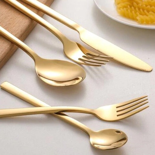 30-Piece Modern Cutlery Set for 6 – Ergonomic Stainless Steel Flatware in Gold, Black, Silver, and Rose Gold 4