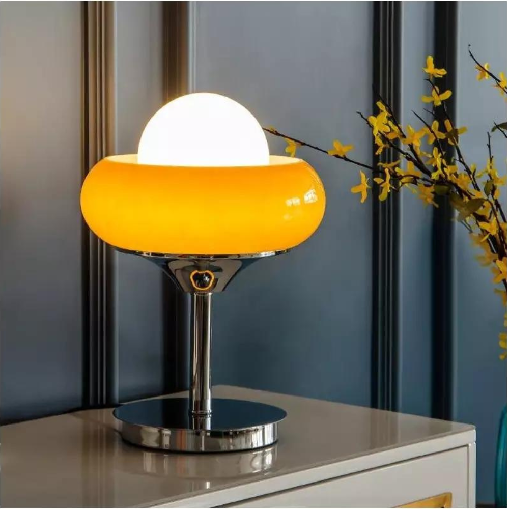 Avant-Garde Table Lamp with Egg Tart Design – Unique Modern Lighting for Living Room and Bedroom 4