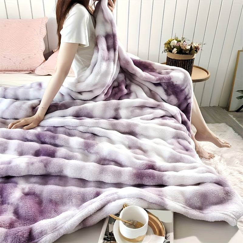 Cozy Coral Fleece Blanket β Soft Fluffy Throw for All Seasons, Perfect for Bed, Sofa, and Outdoor Use 9