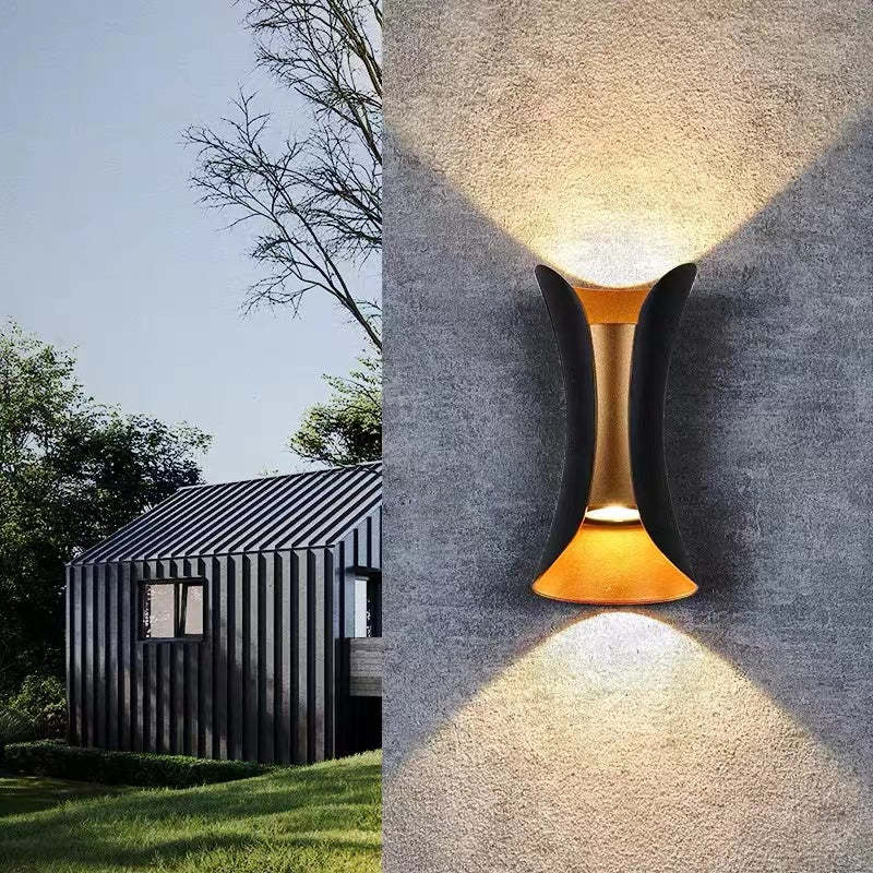 Curved Outdoor Wall Lights - IP65 Waterproof LED Lamp in Metal and Acrylic for Garden and Corridor Lighting 8