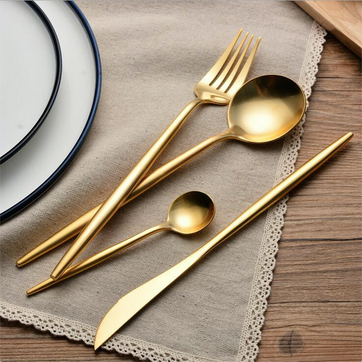 Elegant Gold Cutlery Set – 24 or 48 Pieces, 18/10 Stainless Steel, Durable and Stylish for Formal Dining 3