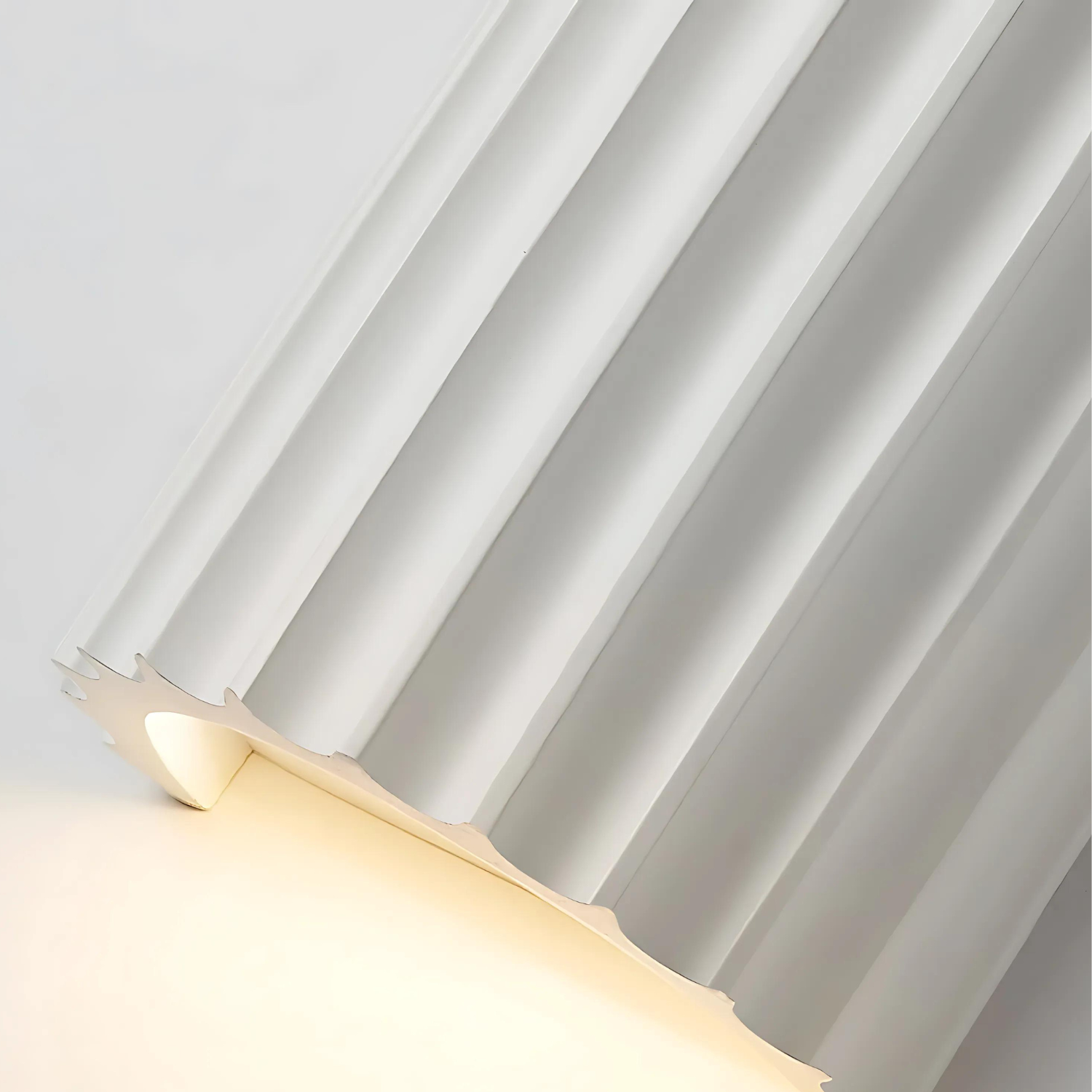 Elegant Wavy Wall Light Fixture for Living Rooms and Hallways – Stylish Wall Sconce in White or Brushed Nickel Finish 8