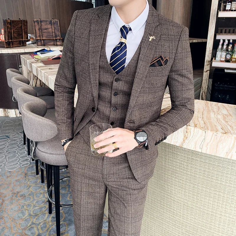 Men's Modern Three-Piece Double-Breasted Wedding Guest Suit