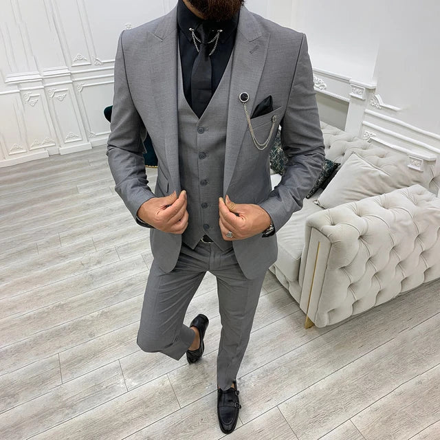 Men’s Trendy 3-Piece Wedding Guest Suit
