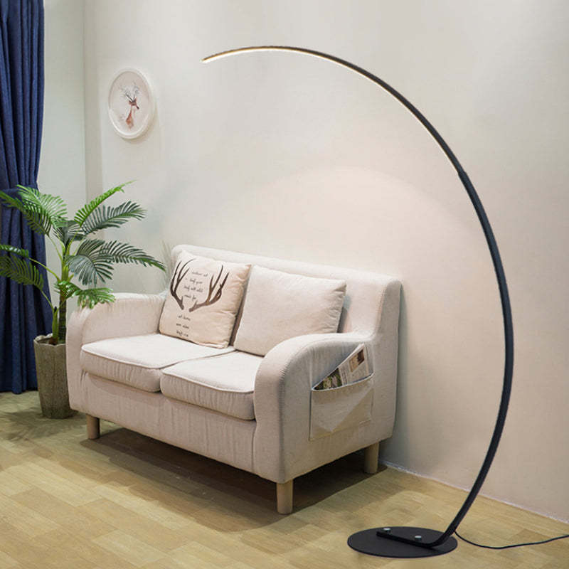 Modern Black Floor Lamp - Arc LED Standing Lamp for Living Room and Bedroom, Adjustable Lighting, Durable Metal Design 3