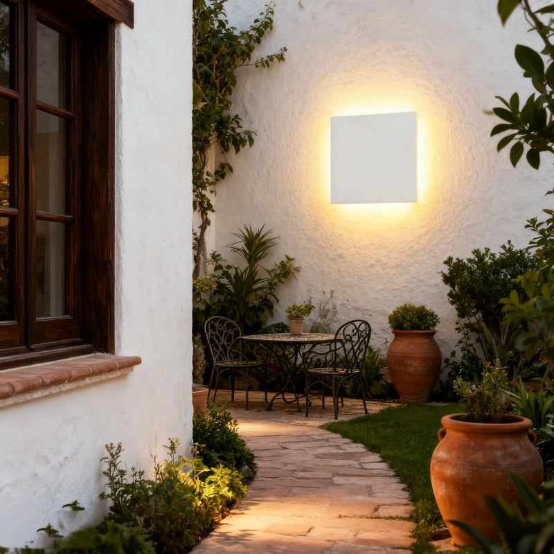 Modern Outdoor Wall Light – Square LED Lantern in Durable Aluminum for Garden and Exterior Use, IP65 Rated 3