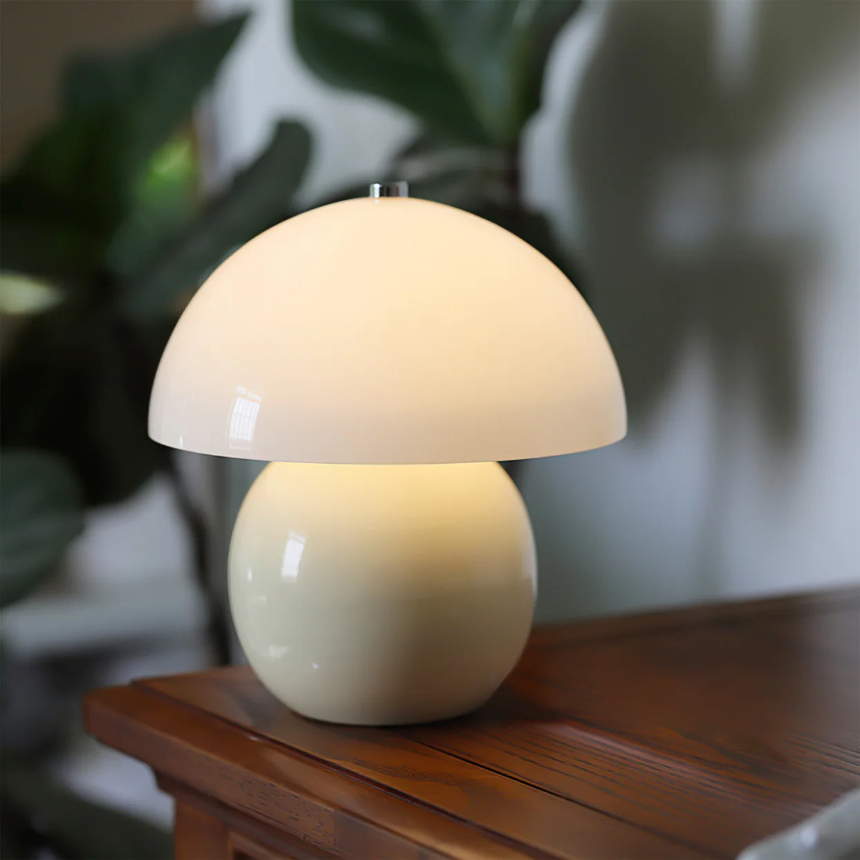 Mushroom-Shaped Ceramic Table Lamp with Built-in Battery – Unique Cordless Bedside Lamp for Home Décor 6
