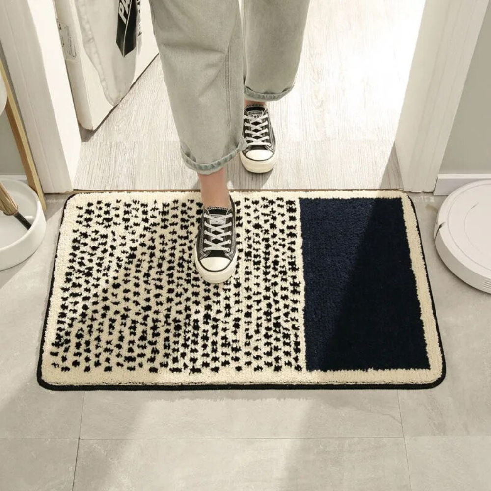 Non-Slip Abstract Bath Mat – Soft Microfiber Bathroom Rug, Machine Washable, Multiple Sizes Available 4
