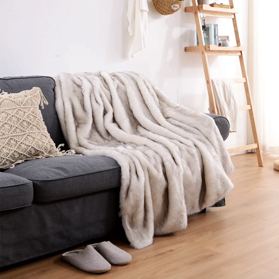 Premium Grey and White Faux Blanket – Soft Plush Velvet Bed Throw for Cozy Comfort and Warmth, Washable and Durable 2