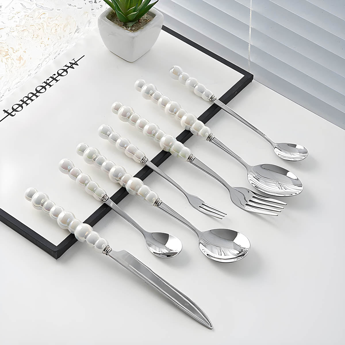 Premium Stainless Steel Cutlery Set with Beaded Handles in Pearl White, Polished Silver, or Radiant Gold – Elegant Dining Essentials 7