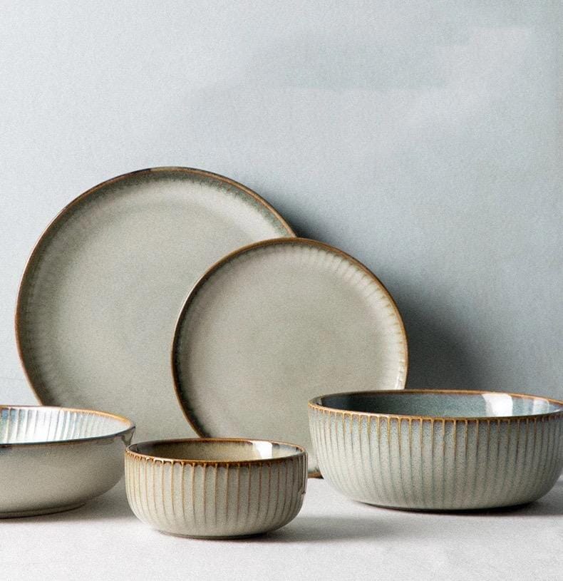 Rustic Ceramic Dinnerware Set – Handcrafted Plates and Bowls with Earthy Designs, Microwave and Dishwasher Safe 2