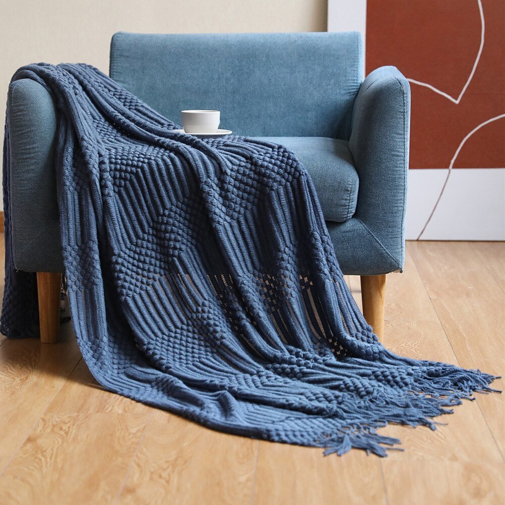 Soft Knitted Throw Blanket, Scandinavian Style Sofa Blanket for Living Room, 130x160 cm, Machine Washable, Cozy Minimalist Design 4