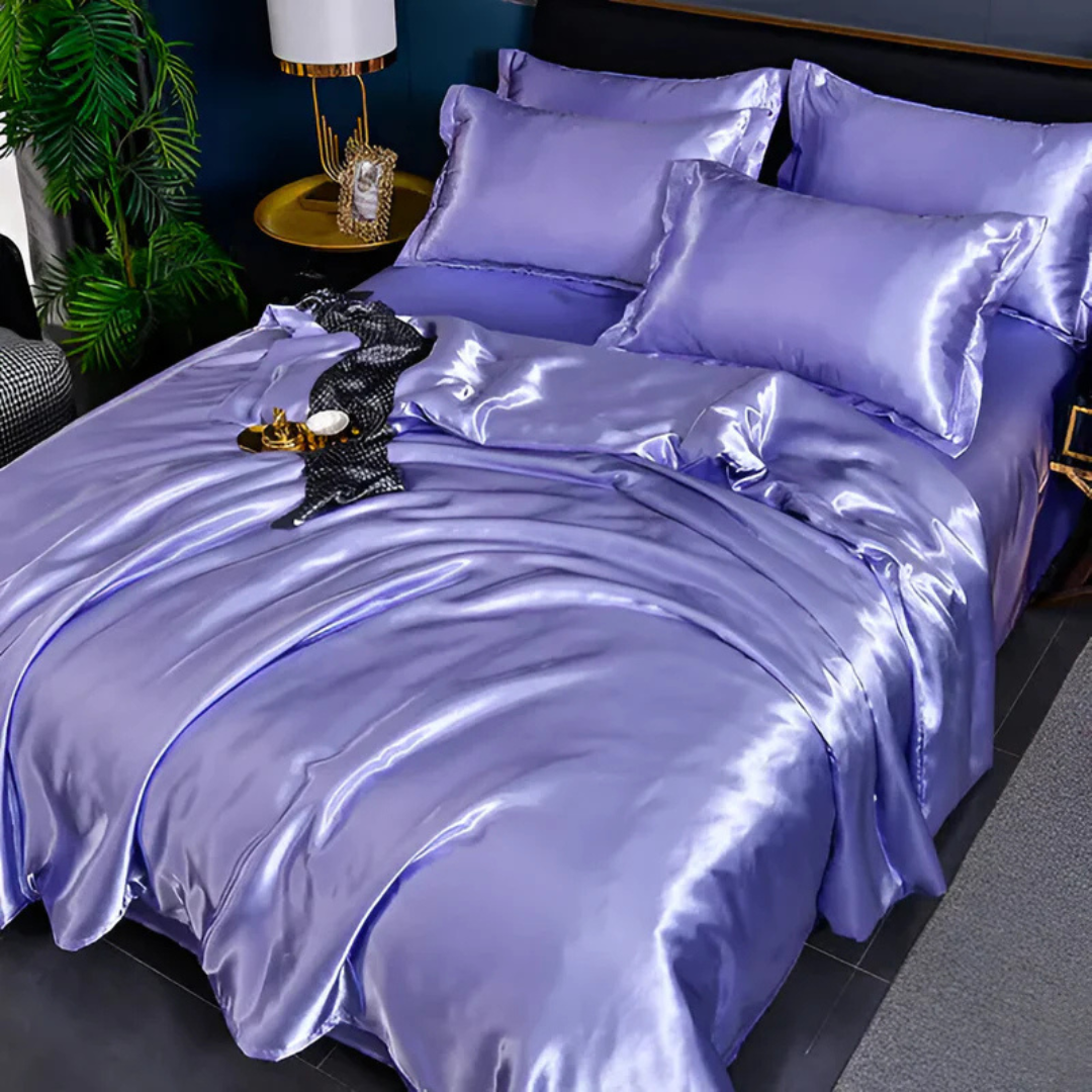 Soft and Breathable Bed Cover Set with Pillowcases β Elegant Silk Look Bedding 11