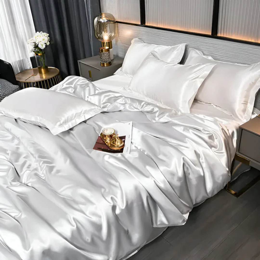 Soft and Breathable Bed Cover Set with Pillowcases β Elegant Silk Look Bedding 3