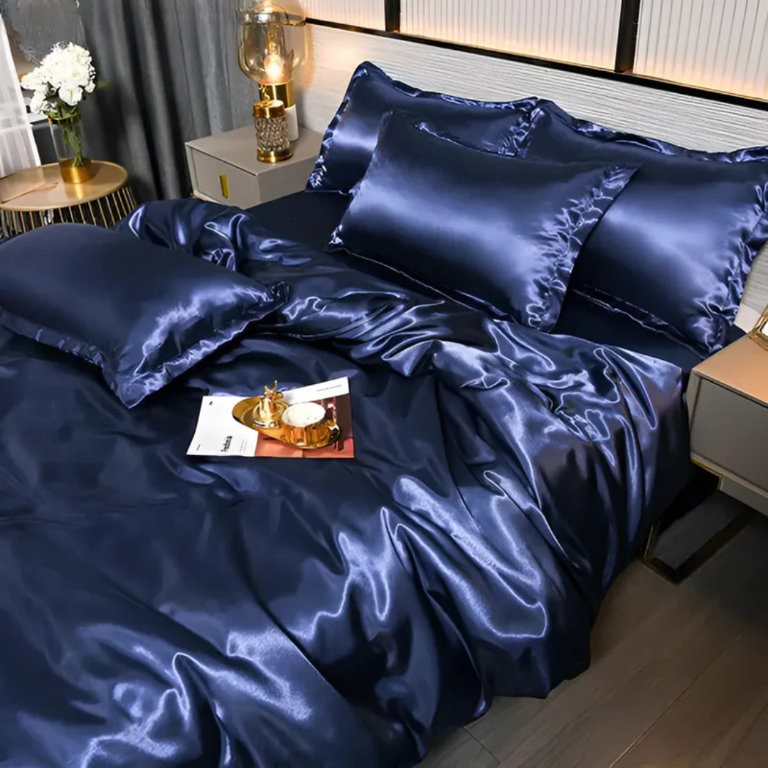 Soft and Breathable Bed Cover Set with Pillowcases β Elegant Silk Look Bedding 4