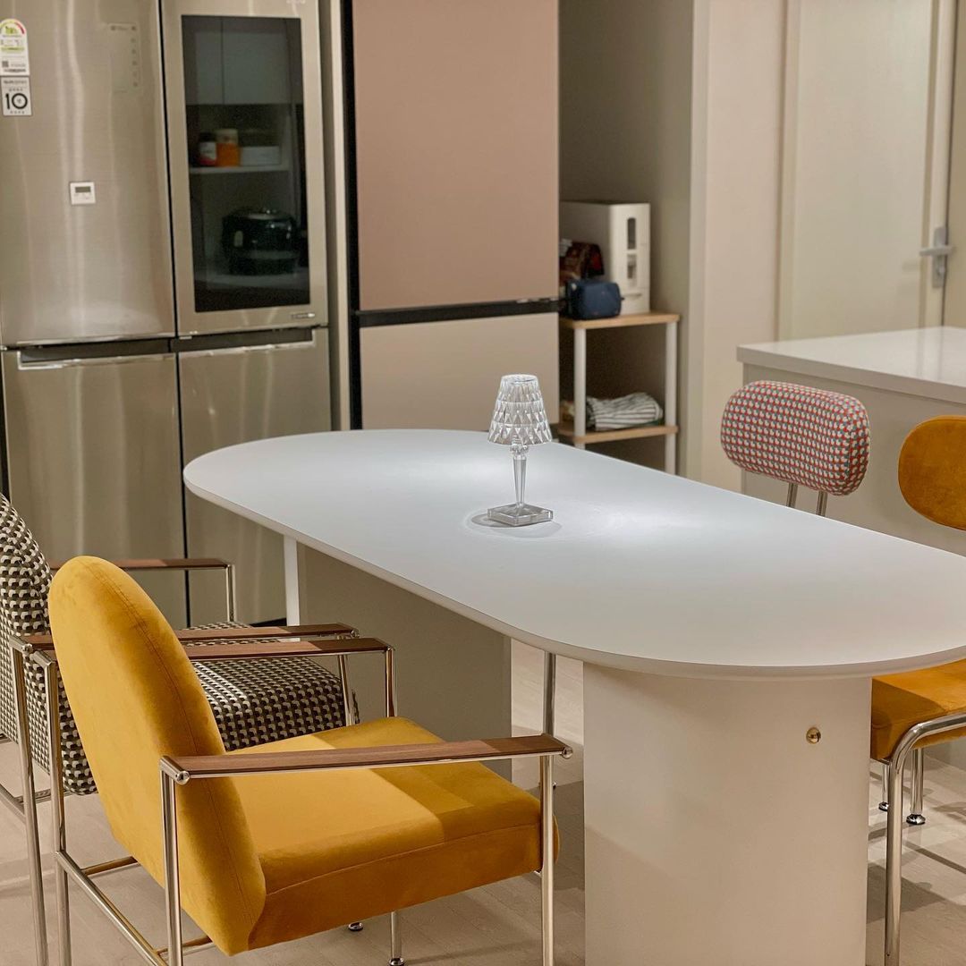 Sparkle Glam Touch Sensor Table Lamp – USB Rechargeable Color Changing Crystal Design for Bedside or Desk Use 5