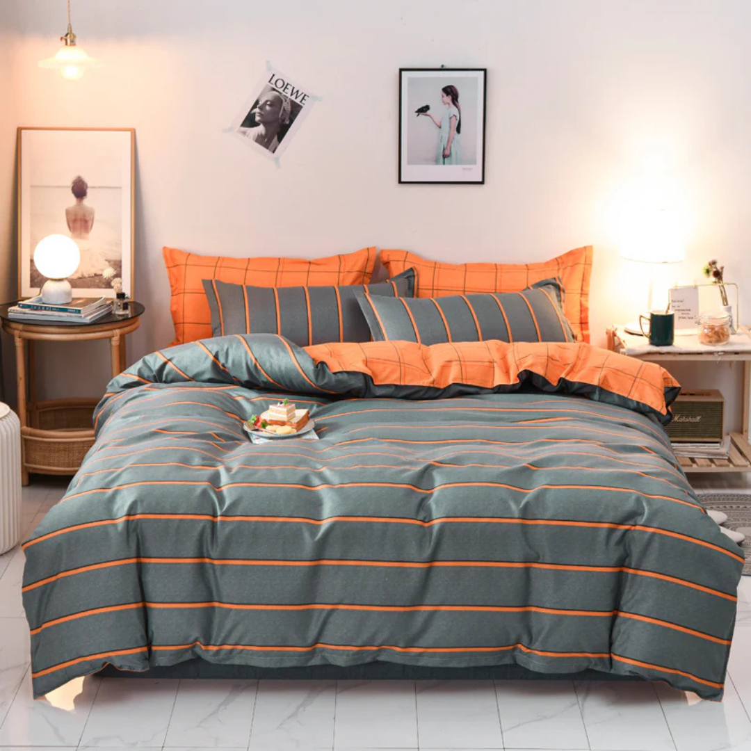 Stylish Bed Cover Set with Abstract Design – Soft Breathable Polyester, Includes Pillowcases, Modern Bedroom Decor 0
