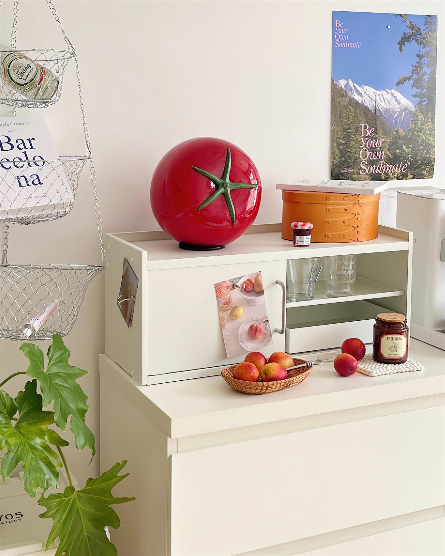 Vibrant Red Tomato Glass Table Lamp with Integrated LED – Decorative Bedside Lamp for Bedroom and Living Room 4