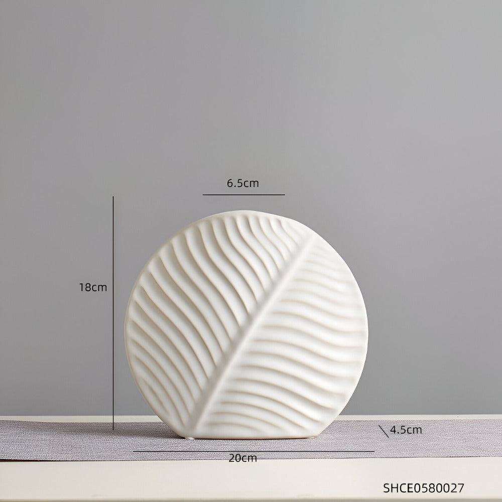 White Ceramic Vase β Handmade Scandinavian Design for Elegant Floral Arrangements 5