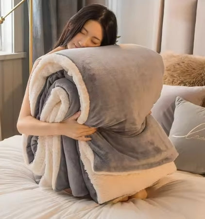 Winter Blanket with Fur – 200x230cm Soft Polyester Throw for Cozy Comfort and Elegant Décor