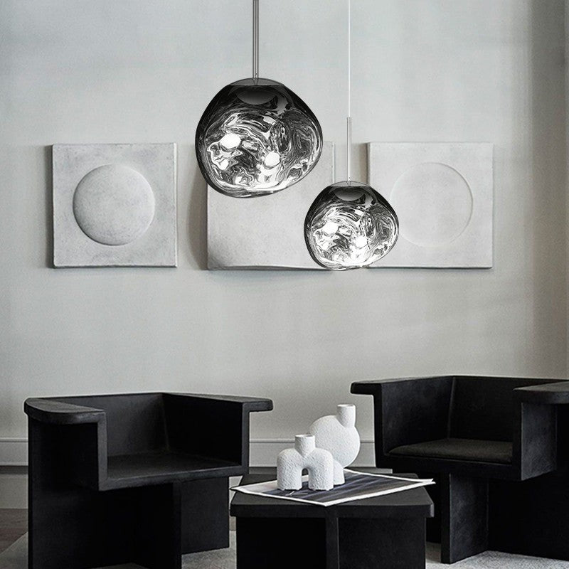 Abstract Melting Table Lamp – Modern Art Design – Soft Ambient Light