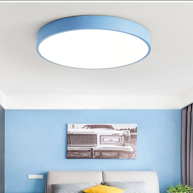 Scandinavian Ceiling Light – Round Wooden Design – Macaron Style – Warm Light