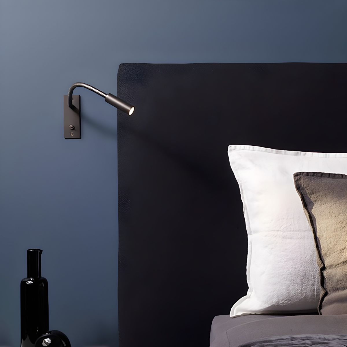 Adjustable Gooseneck LED Reading Wall Lamp