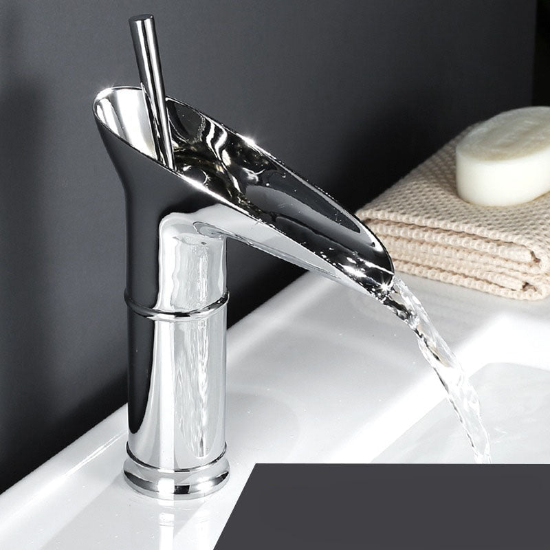 Antique Brass Bathroom Sink Faucet with Waterfall Spout – Single Handle Mixer Tap for Elegant Basin Taps