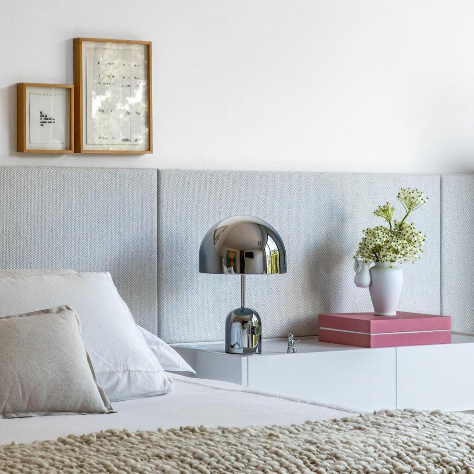 Architectural Pendant Light with Soft-Touch Dimmer – Elegant Kitchen Pendant Lighting for Sophisticated Spaces 3