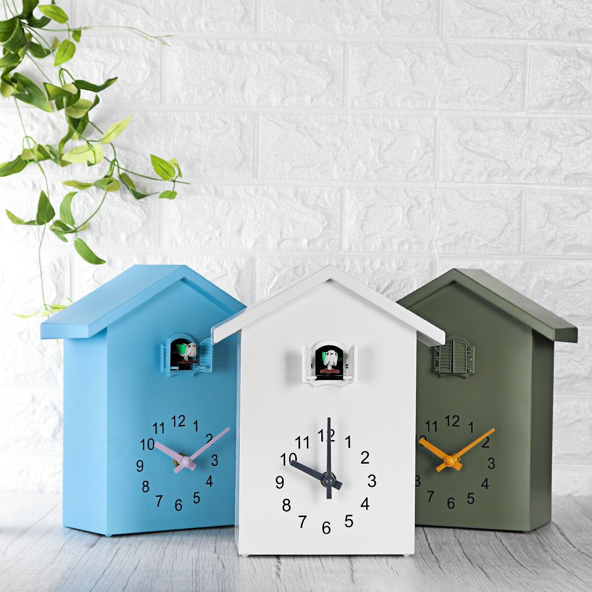 Charming Cuckoo Wall Clock Decor – 20x25 cm Battery Operated Clock in Blue, White, and Green for Cozy Home Design 1