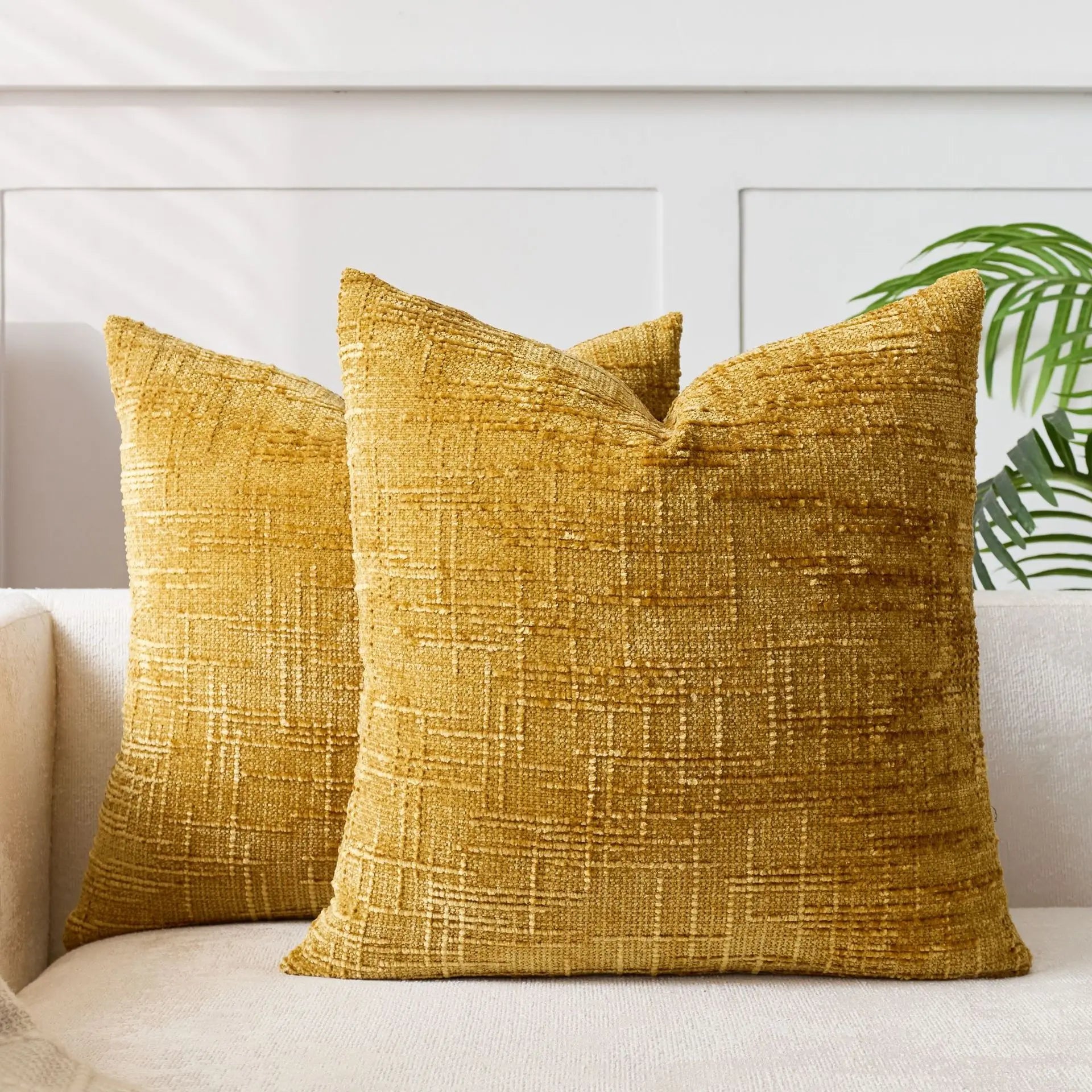 Chenille Decorative Cushion with Bamboo Structure – Solid Color for Couch and Bedroom