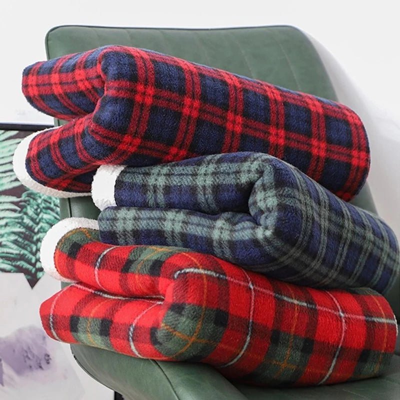 Cozy Holiday Plaid Blanket Throw – Reversible Sherpa Fleece Fleece Blanket for Warmth and Comfort, 50 x 60 Inches 3