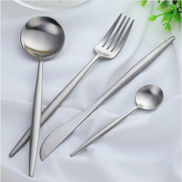 Elegant 24-Piece Silver Cutlery Set – High-Quality Stainless Steel Dining Utensils, Dishwasher Safe, Versatile Design 0