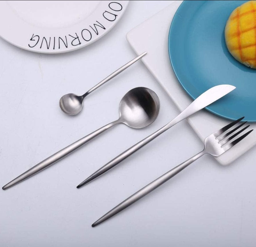 Elegant 24-Piece Silver Cutlery Set – High-Quality Stainless Steel Dining Utensils, Dishwasher Safe, Versatile Design 1