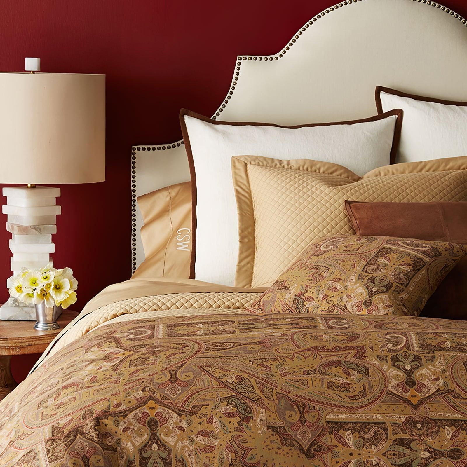 Elegant Alabaster Table Lamp with White Fabric Shade – 36cm Diameter, Indoor Bedside or Desk Lamp 8