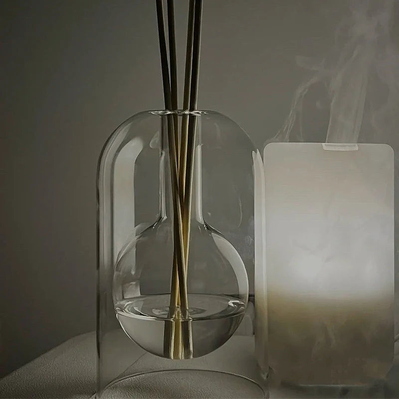 Elegant Glass Diffuser with 4 Fragrance Sticks – Modern Design for Essential Oils and Aroma Dispersion 3