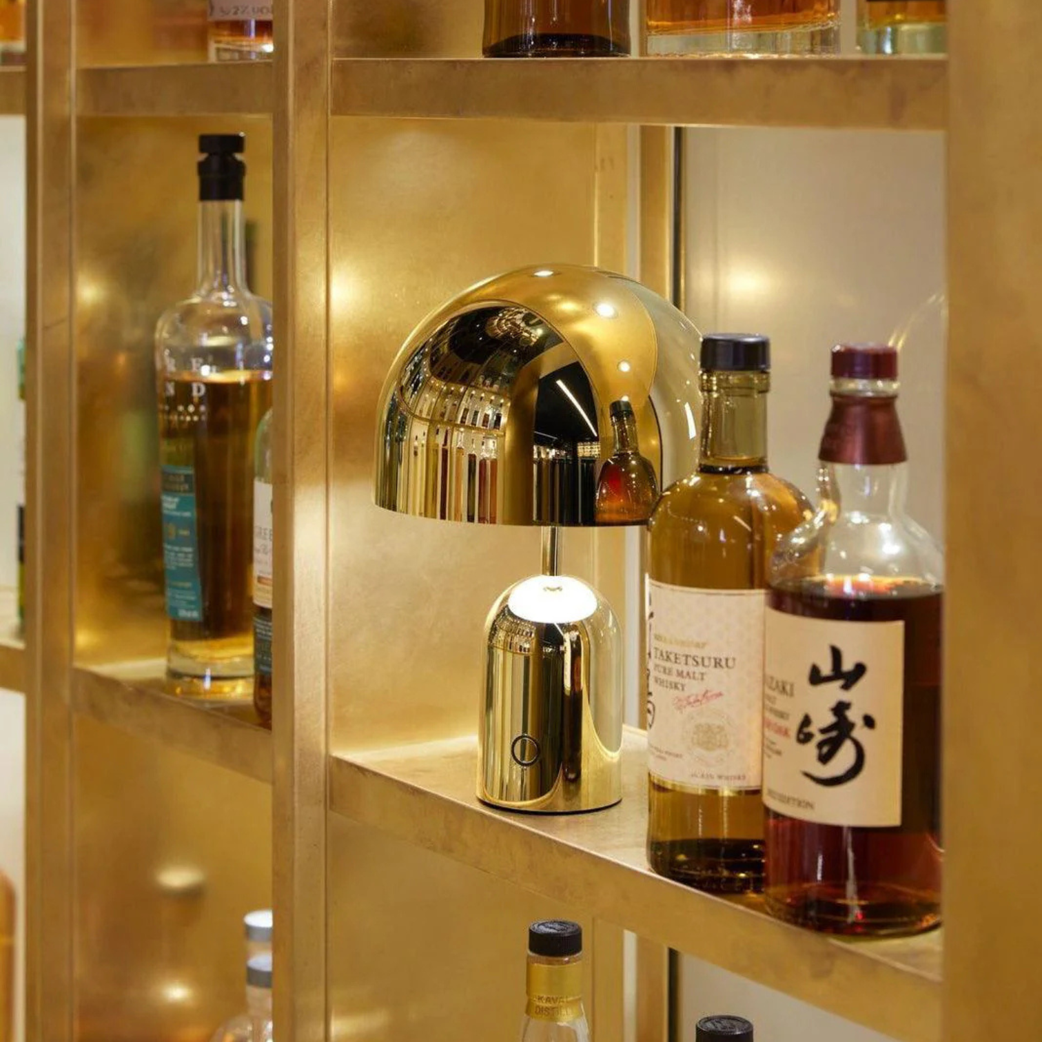 Elegant LED Ceiling Light Fixture with Soft-Touch Dimmer – Architectural Design for Timeless Ambiance 4