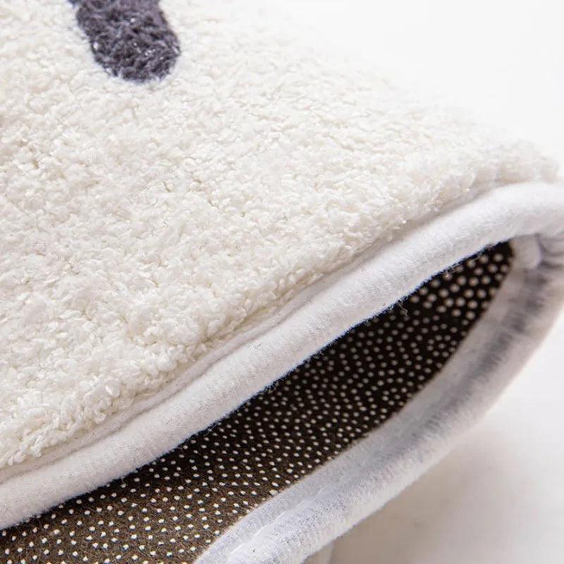 Irregular Polyester Rug – Soft Non-Slip Water and Oil Absorbent for Home Decor 2