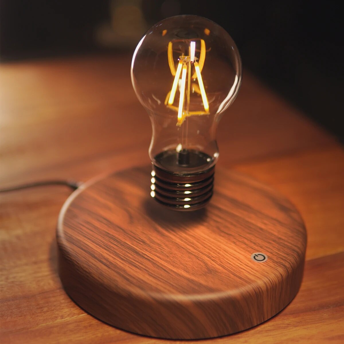 Levitating Tesla Bulb with Wooden Base – Magnetic Suspension LED Lamp, Energy-Efficient 360-Degree Rotation 2