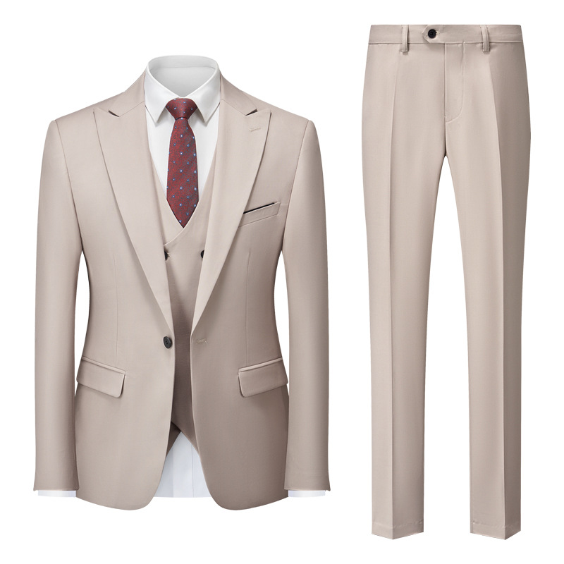 Men’s Classic & Stylish 2-Piece Wedding Guest Suit