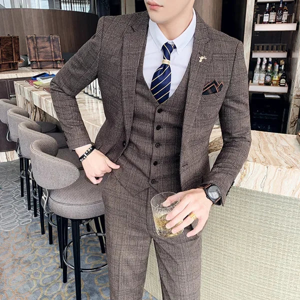 Men's Modern Three-Piece Double-Breasted Wedding Guest Suit