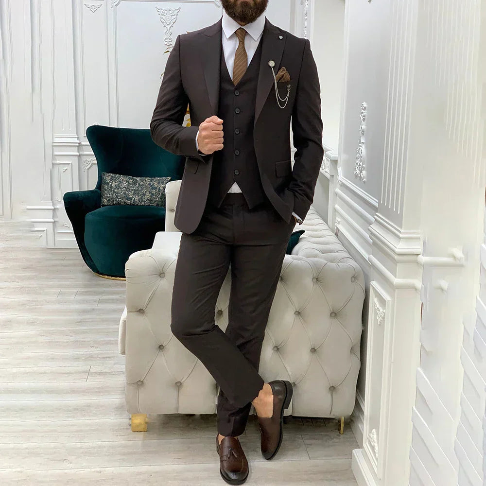 Men’s Trendy 3-Piece Wedding Guest Suit