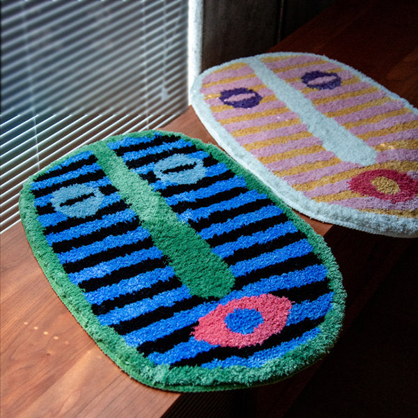Minimalist Absorbent Plush Bath Mat