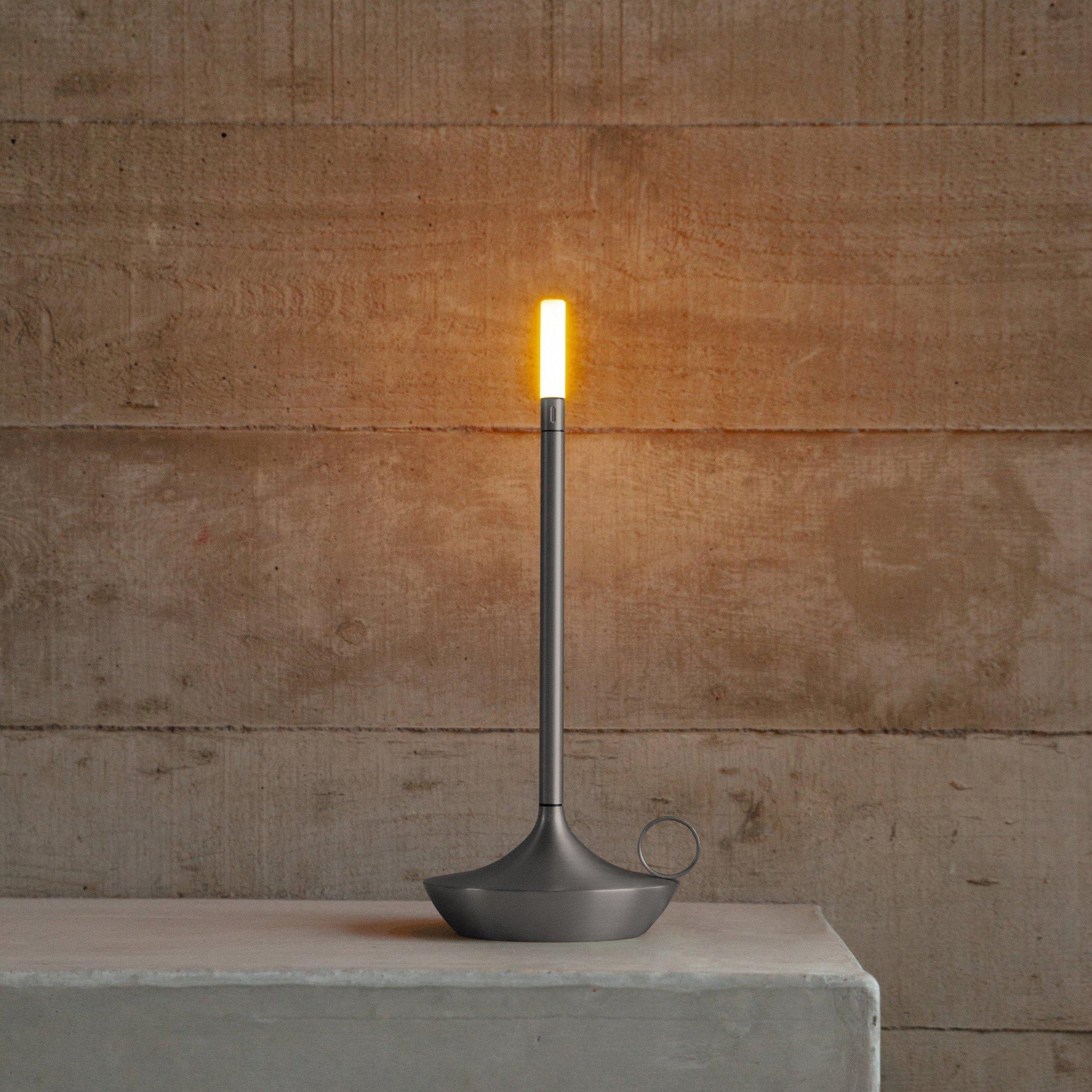Modern LED Table Lamp with Dimmable Candlelight Glow – Cordless Aluminium Bedside or Desk Lamp 2