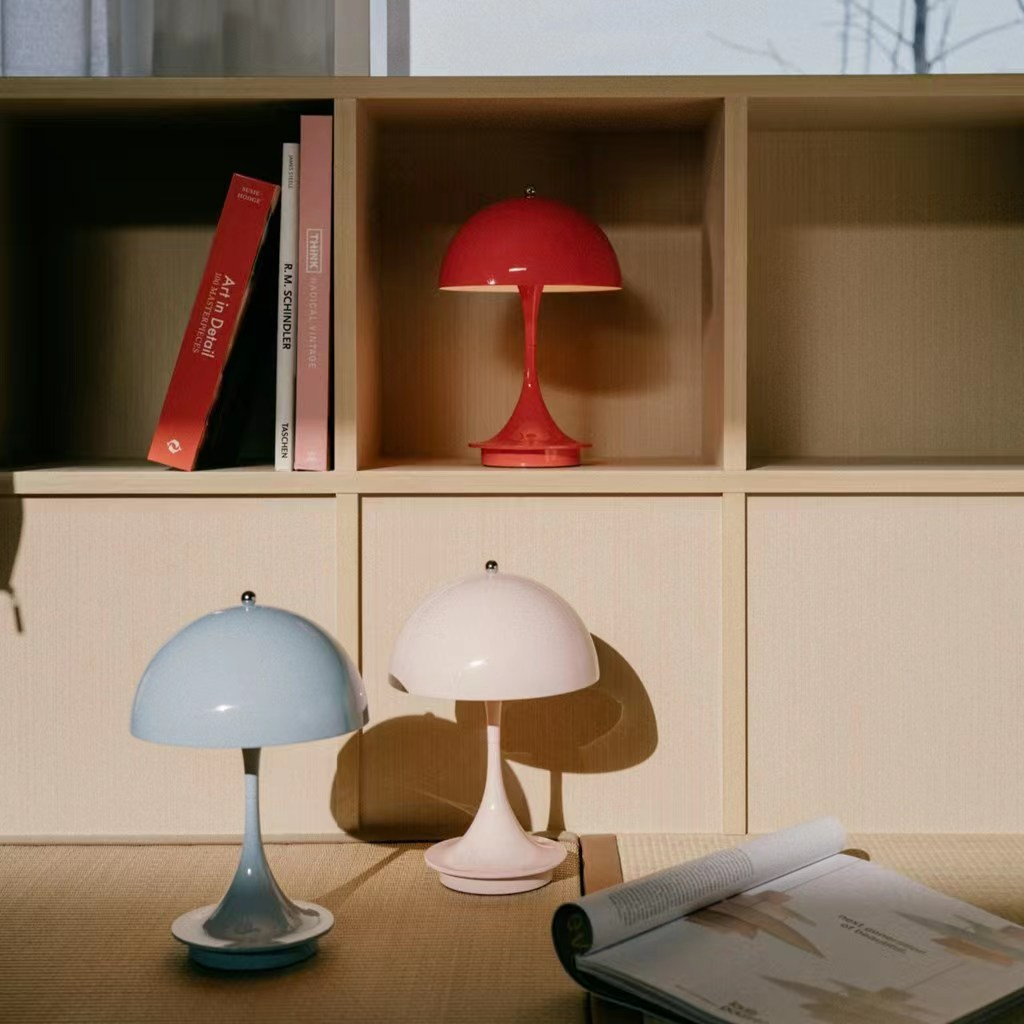 Modern Mushroom Mimic LED Table Lamp with Touch-Dimming and Adjustable Color Temperature - Cordless Battery Operated Design 3