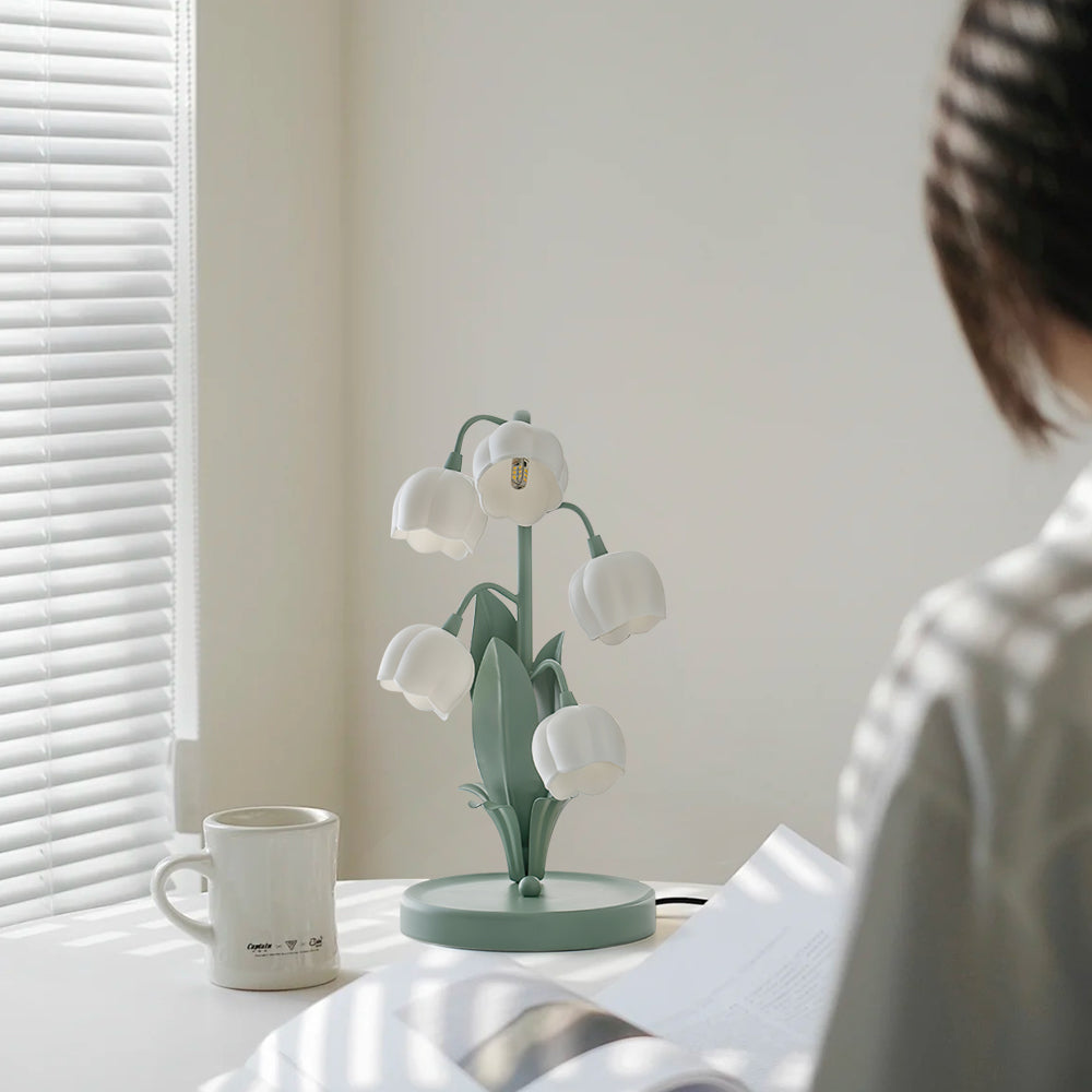 Modern Table Lamp with Orchid Pattern Shade and Metal Frame – Elegant Bedside or Desk Lamp for Cozy Indoor Decor 4