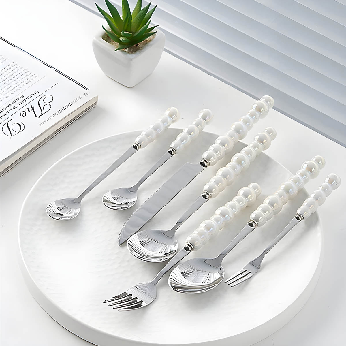 Premium Stainless Steel Cutlery Set with Beaded Handles in Pearl White, Polished Silver, or Radiant Gold – Elegant Dining Essentials 2