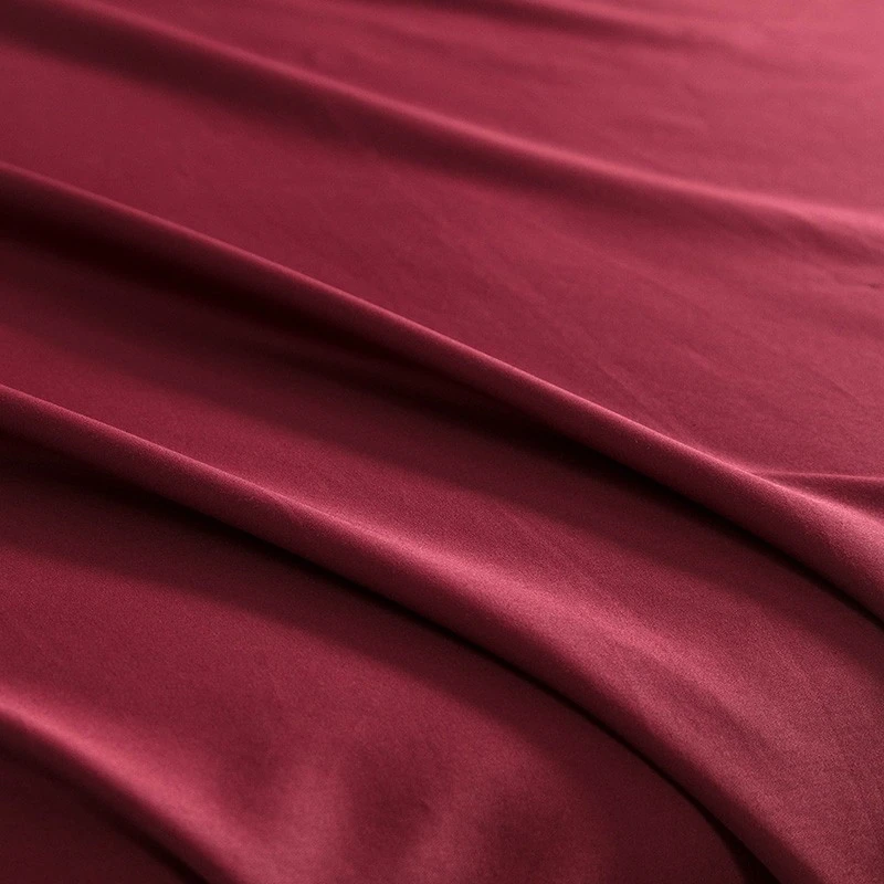 Red Egyptian Cotton Bedding Set with 1000TC, Fitted Sheet and Two Pillowcases, Luxury Bedding for Ultimate Comfort 3