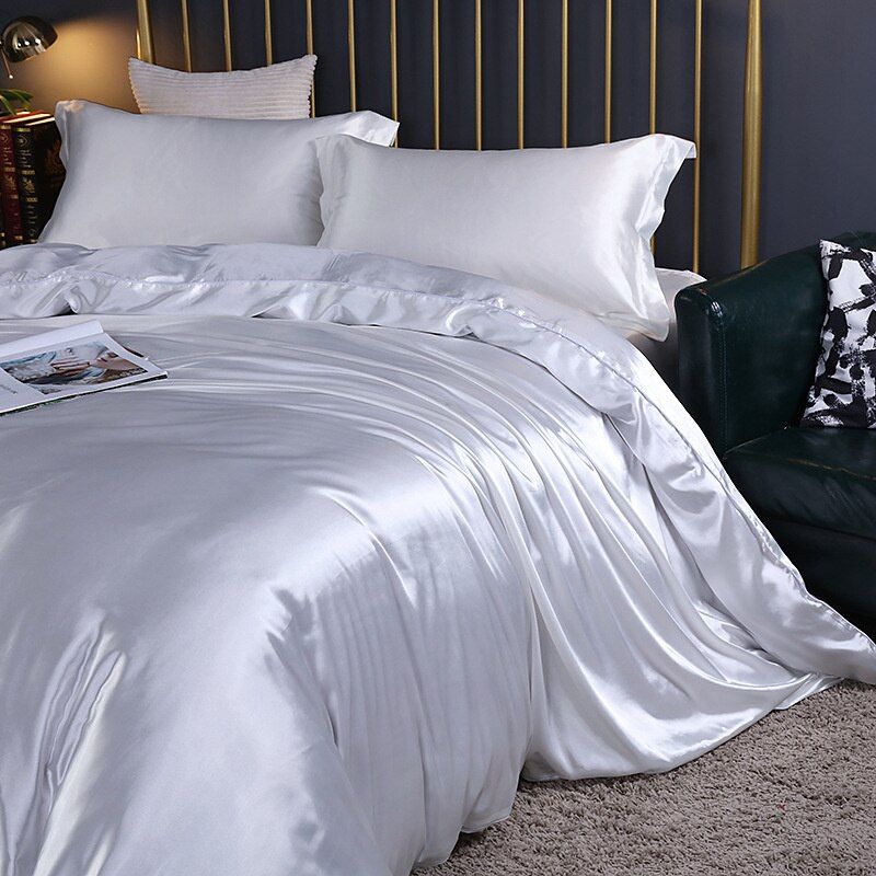 Set Of 4 Cooling Hypoallergenic Duvet Cover